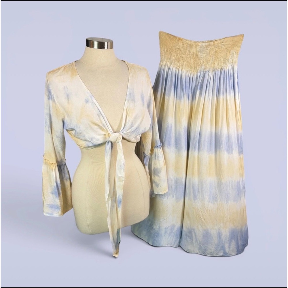 NWT WHITE WAVES Boutique 2-Piece Tie-dye Wide Leg Pants & Bell-Sleeve Crop, L/XL
